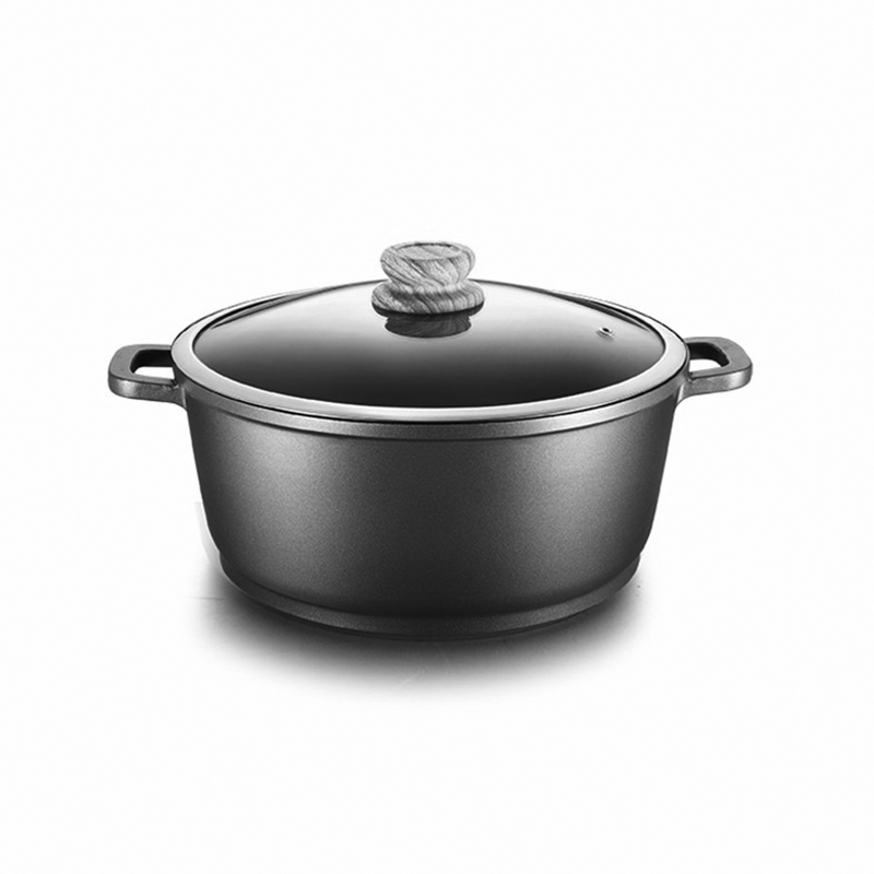 The Significance of Large Aluminum Stock Pots in Professional Kitchens